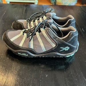 Kuru Womens sneakers black 8.5